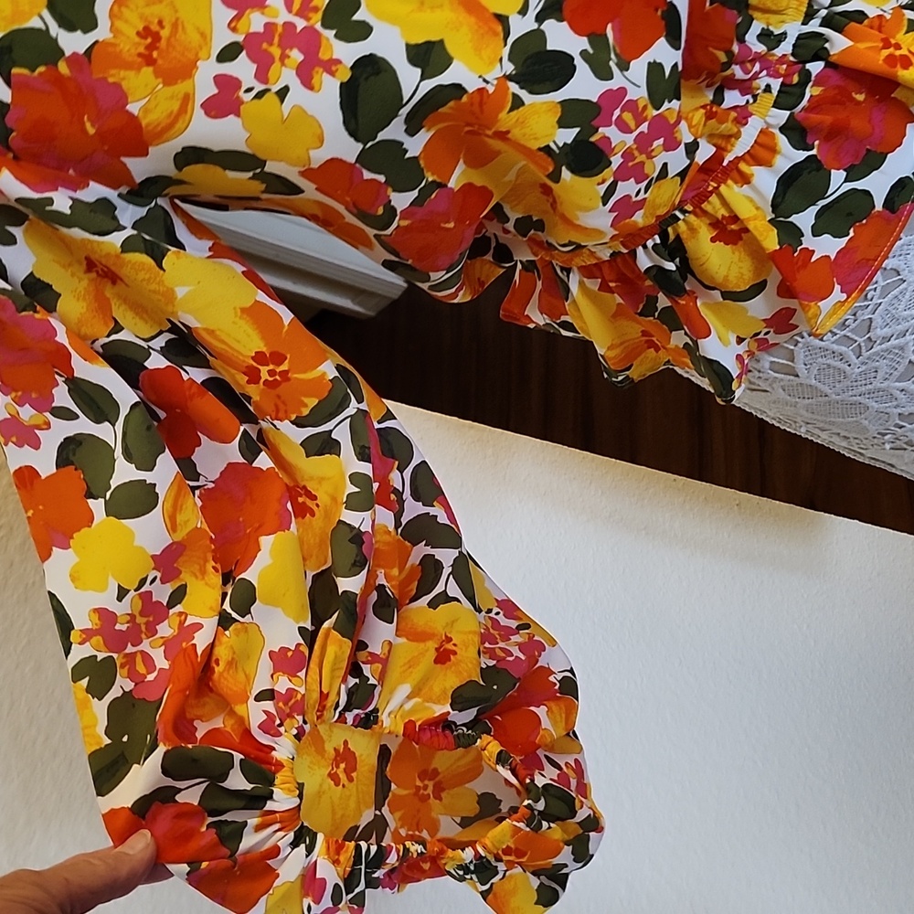 Sugar Lips Boho Hippie Y2K Electric Colors Floral Top Size XS New No Tags - Picture 3 of 12